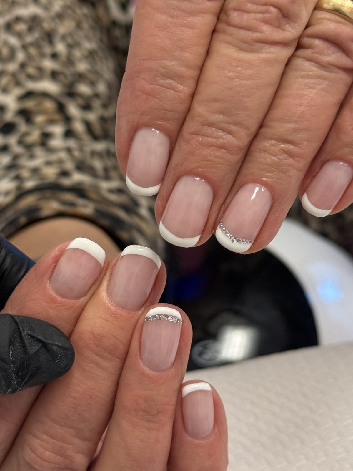 Manicure con gel (unghie corte) · Inkvidia Fabriano