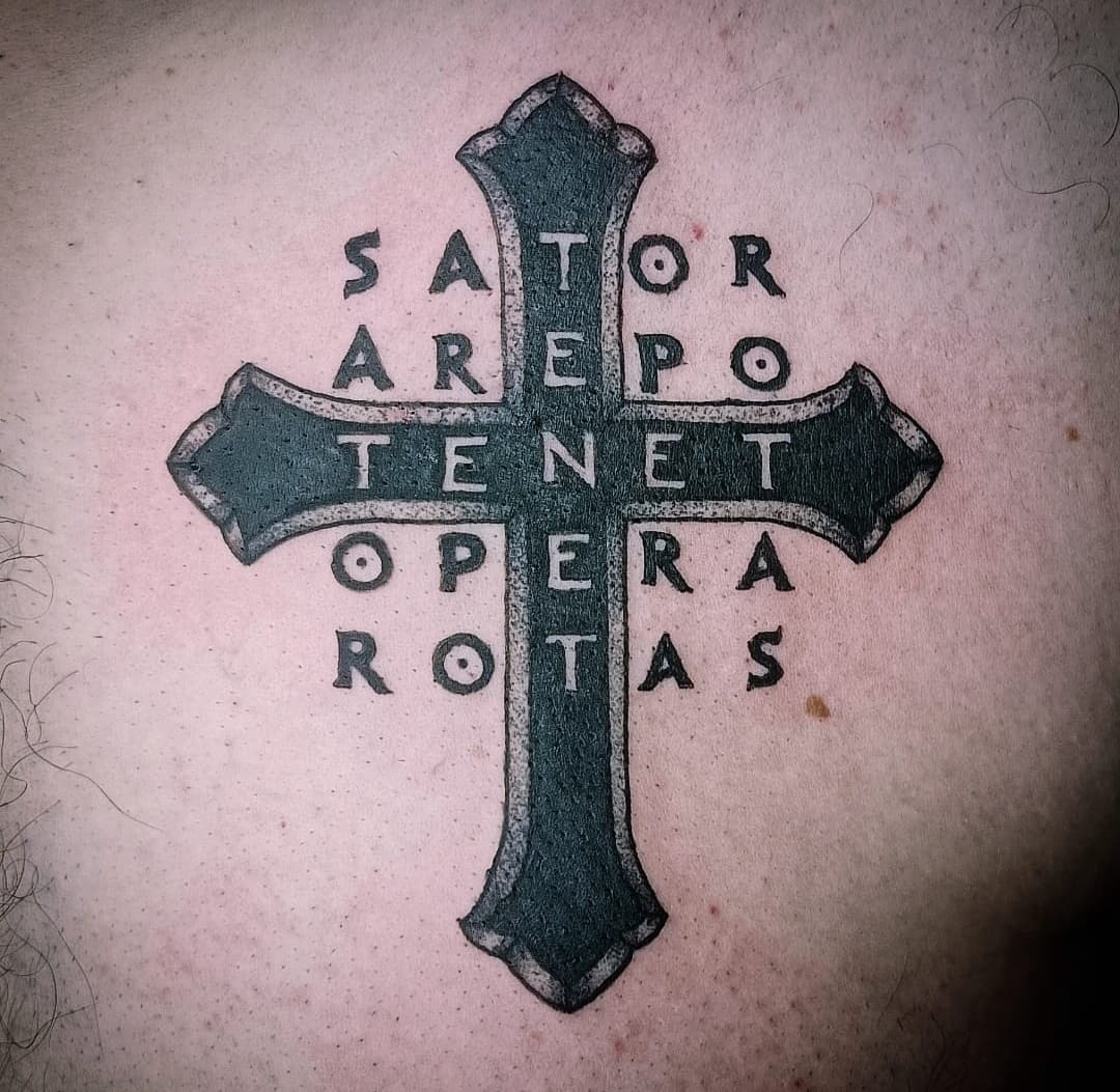 Tatuaggio blackwork Inksane