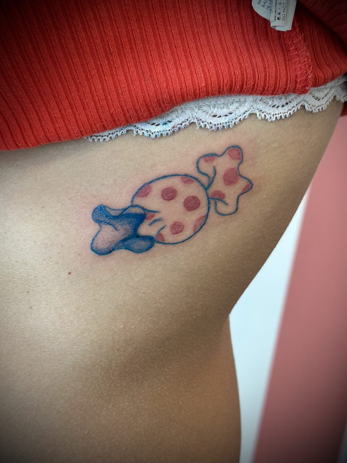 Tatuaggio fineline Kikka